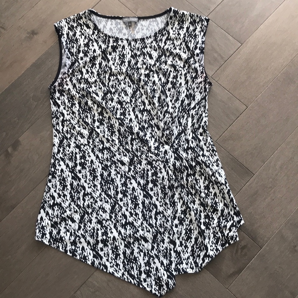 Vince Camuto Black and White Top
